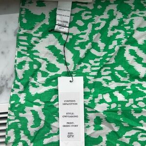 NWT Diane vonFurstenberg Green and Ivory Sarong